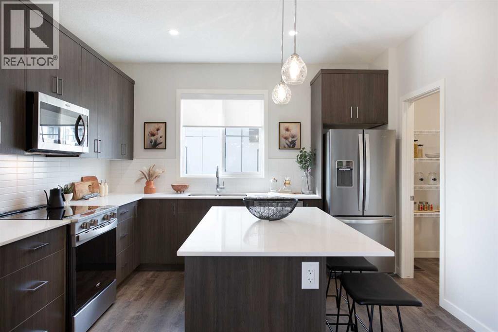 404, 1750 Rangeview Drive Se, Calgary, Alberta  T3S 0P8 - Photo 2 - A2255172