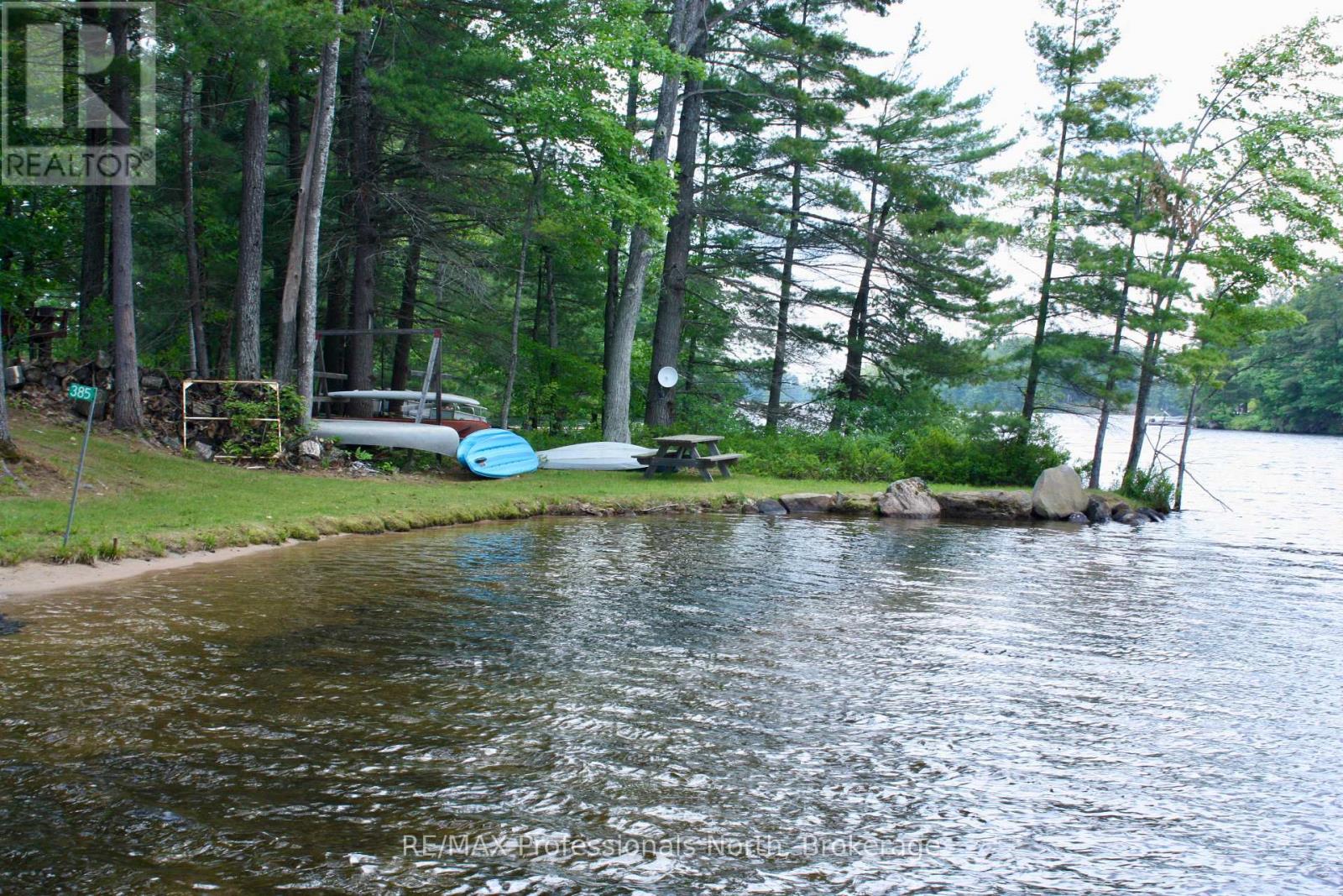 385 Island 38, Havelock-Belmont-Methuen, Ontario  K0L 2H0 - Photo 24 - X12452470