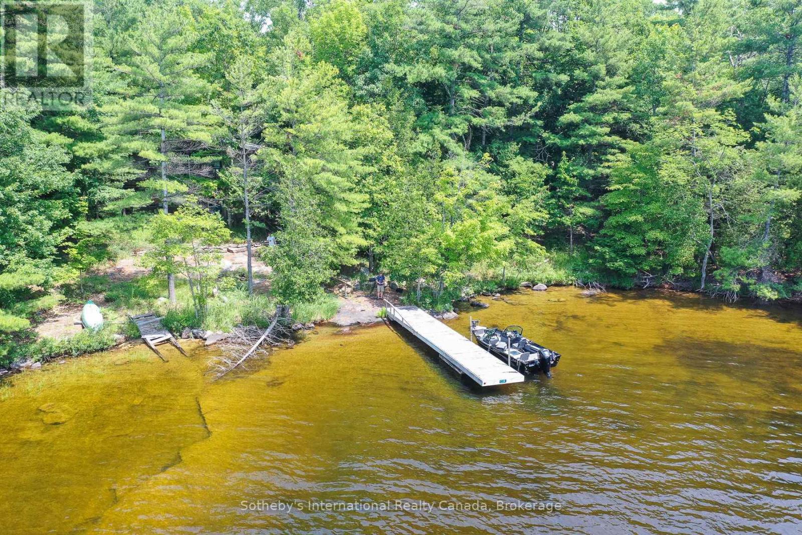 1338 Browning Isl Island, Bracebridge, Ontario  P1L 1X2 - Photo 25 - X12452498