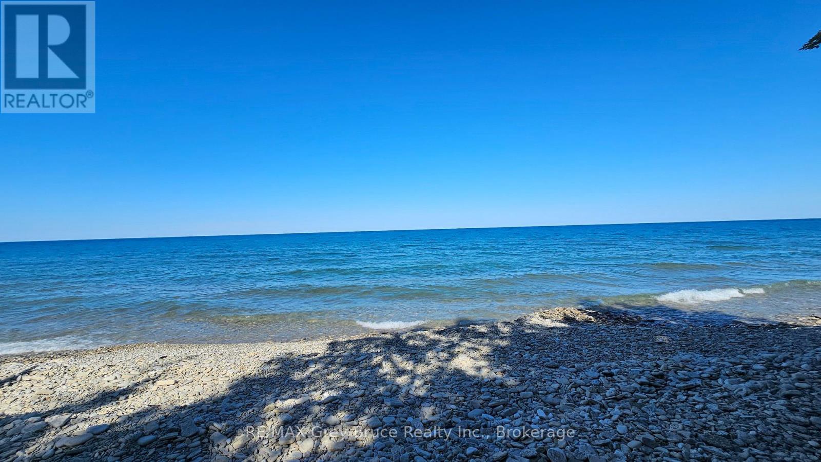 8 Carter Road, Northern Bruce Peninsula, Ontario  N0H 1W0 - Photo 3 - X12452562