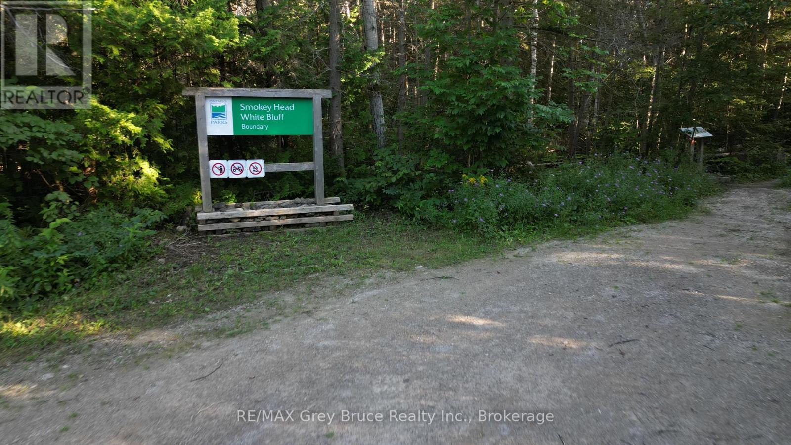 8 Carter Road, Northern Bruce Peninsula, Ontario  N0H 1W0 - Photo 44 - X12452562