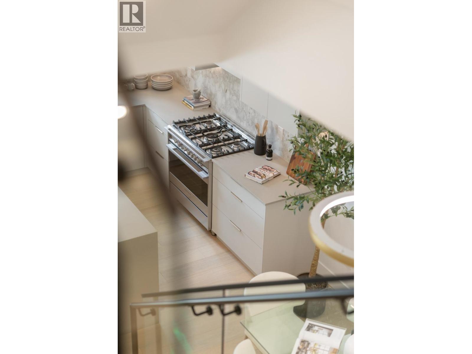 2 2680 E 5th Avenue, Vancouver, British Columbia  V5M 1M9 - Photo 22 - R3054418