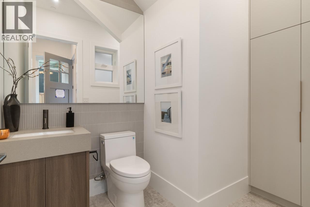 2 2680 E 5th Avenue, Vancouver, British Columbia  V5M 1M9 - Photo 23 - R3054418