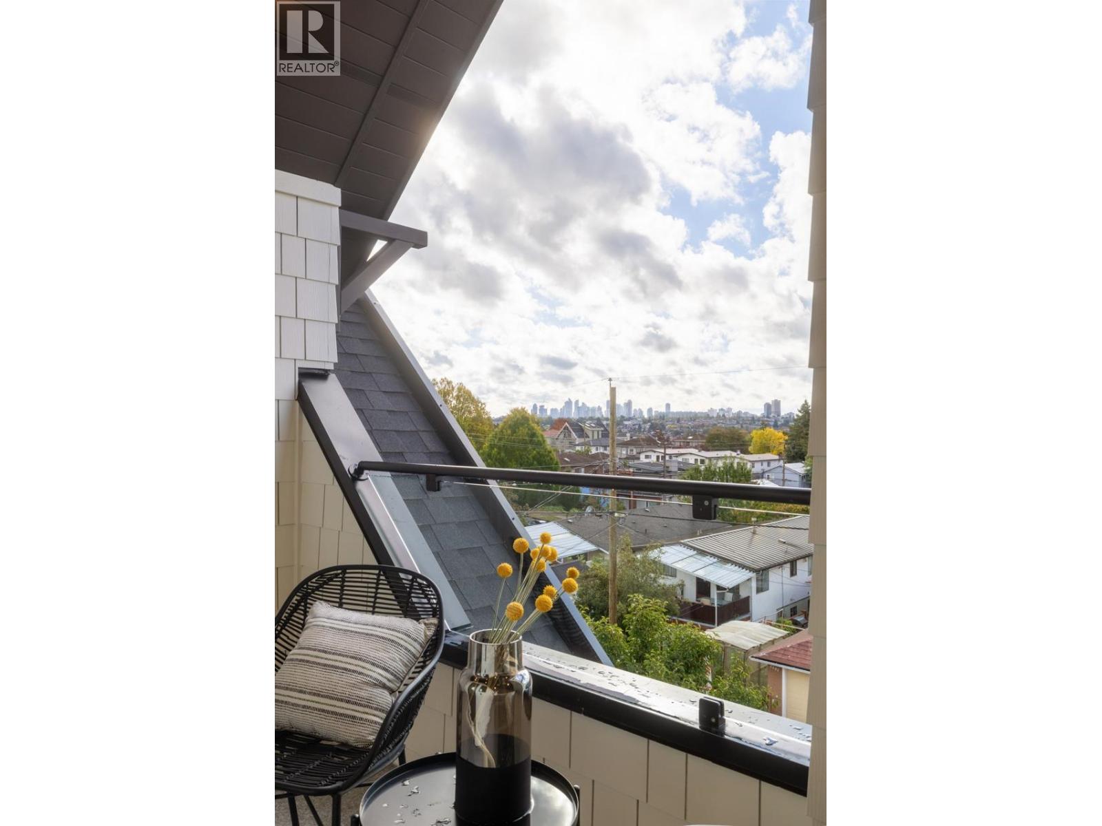 2 2680 E 5th Avenue, Vancouver, British Columbia  V5M 1M9 - Photo 35 - R3054418