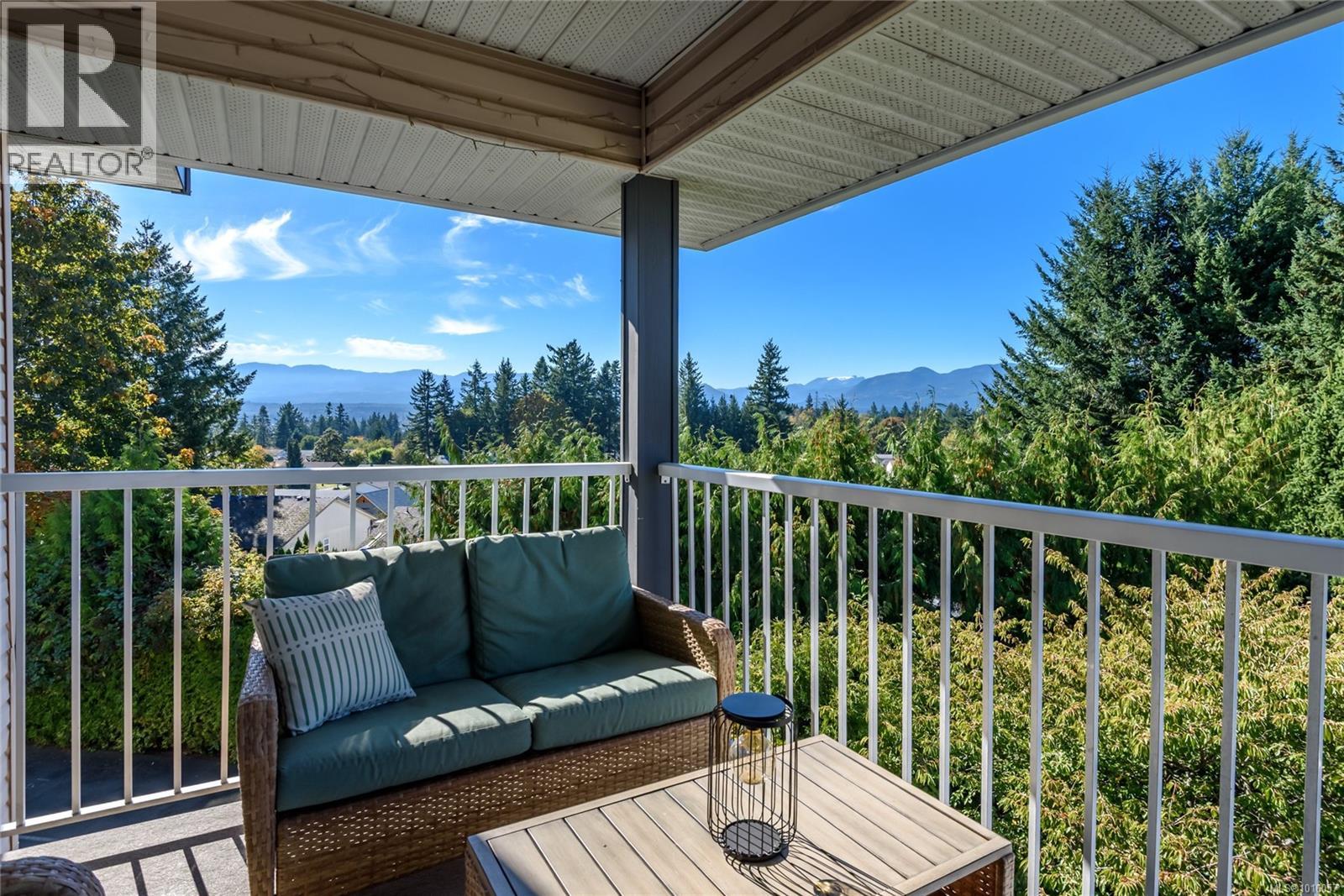 304 4685 Alderwood Pl, Courtenay, British Columbia