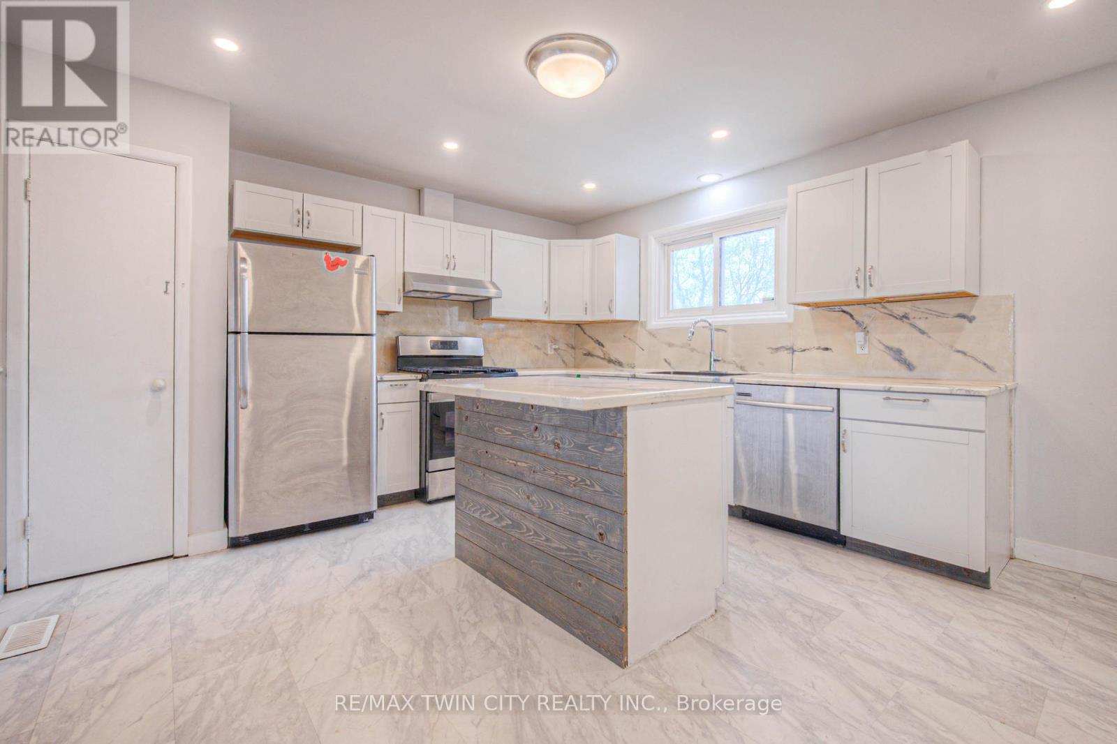 2300 Fountain Street N, Cambridge, Ontario  N3H 4R7 - Photo 8 - X12452429