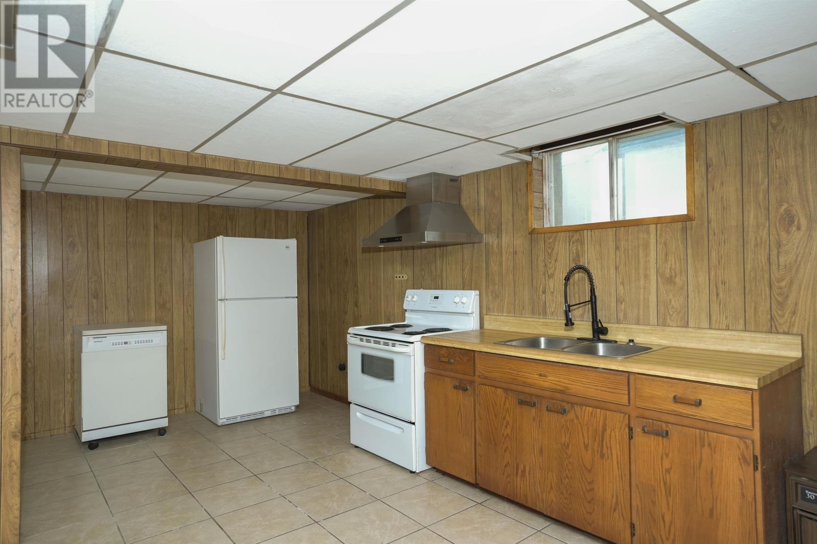 327 Ontario St, Thunder Bay, Ontario  P7B 3G9 - Photo 18 - TB253067