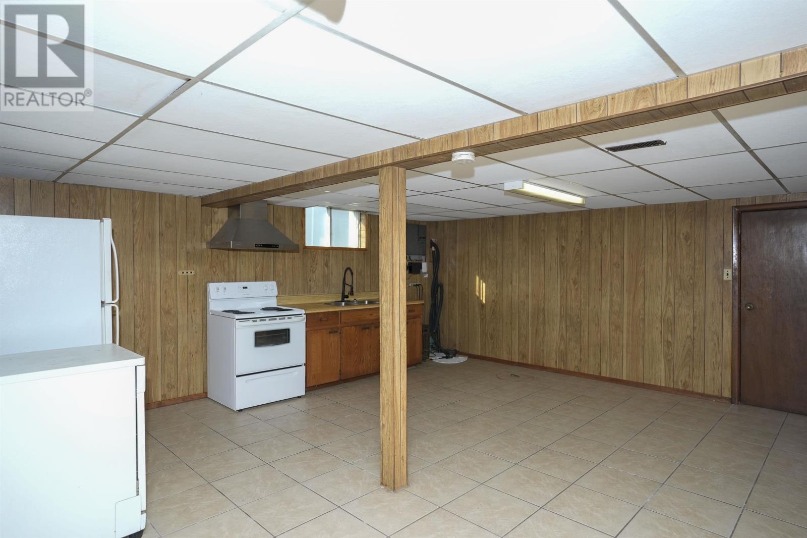 327 Ontario St, Thunder Bay, Ontario  P7B 3G9 - Photo 17 - TB253067