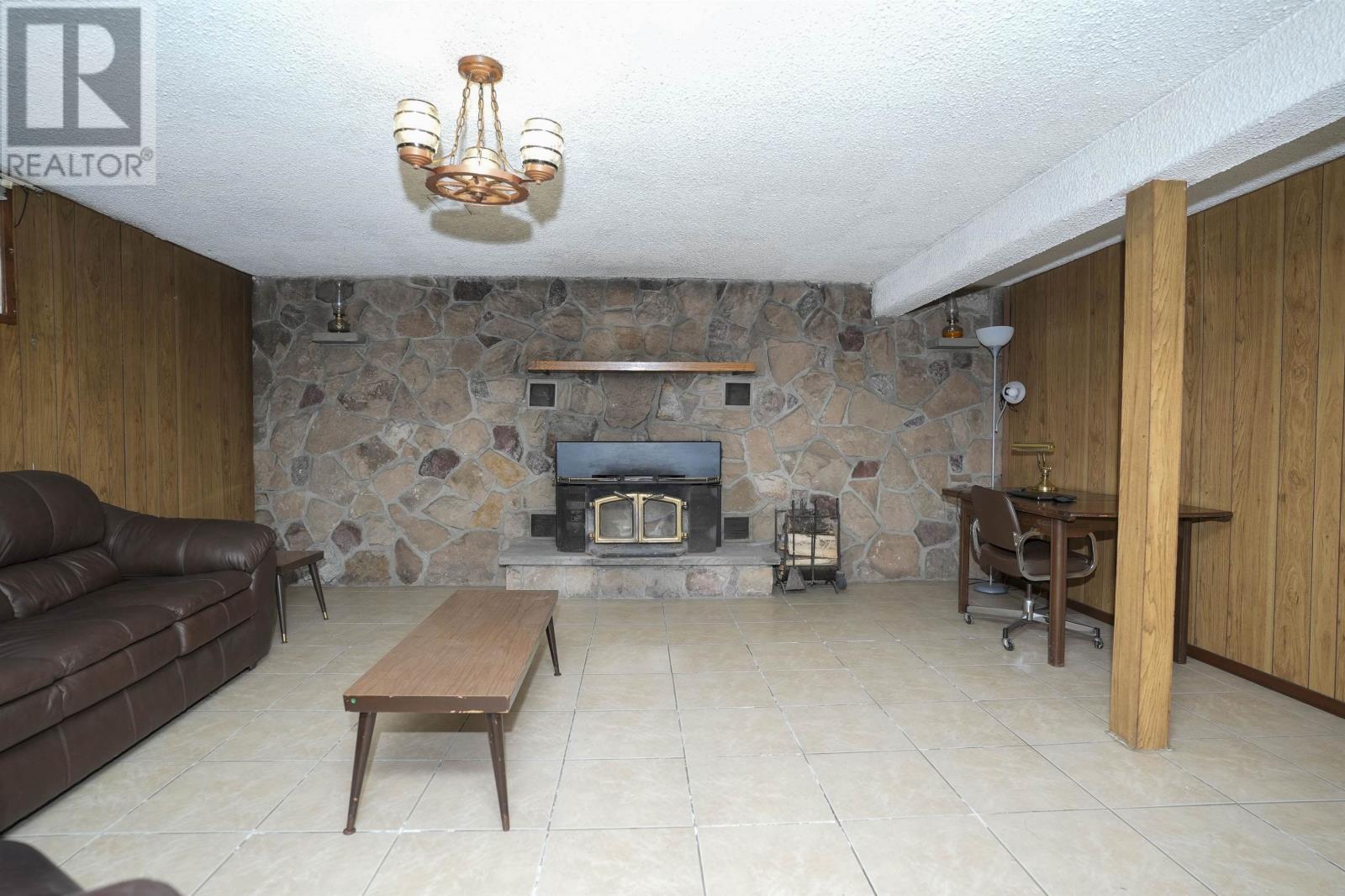 327 Ontario St, Thunder Bay, Ontario  P7B 3G9 - Photo 20 - TB253067