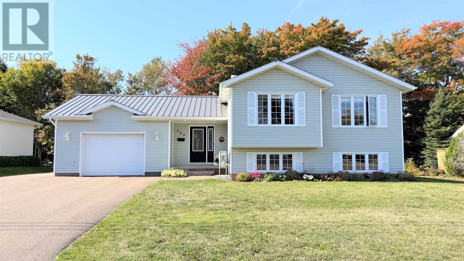 248 Colin Avenue, Summerside, Prince Edward Island  C1N 5W5 - Photo 1 - 202525450