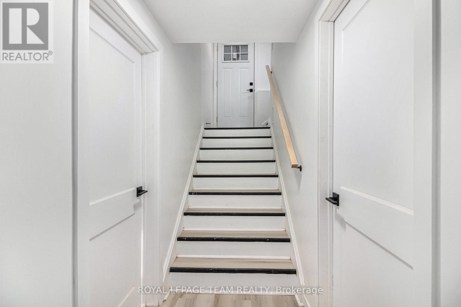 102 Laurier Street, Casselman, Ontario  K0A 1M0 - Photo 25 - X12452444