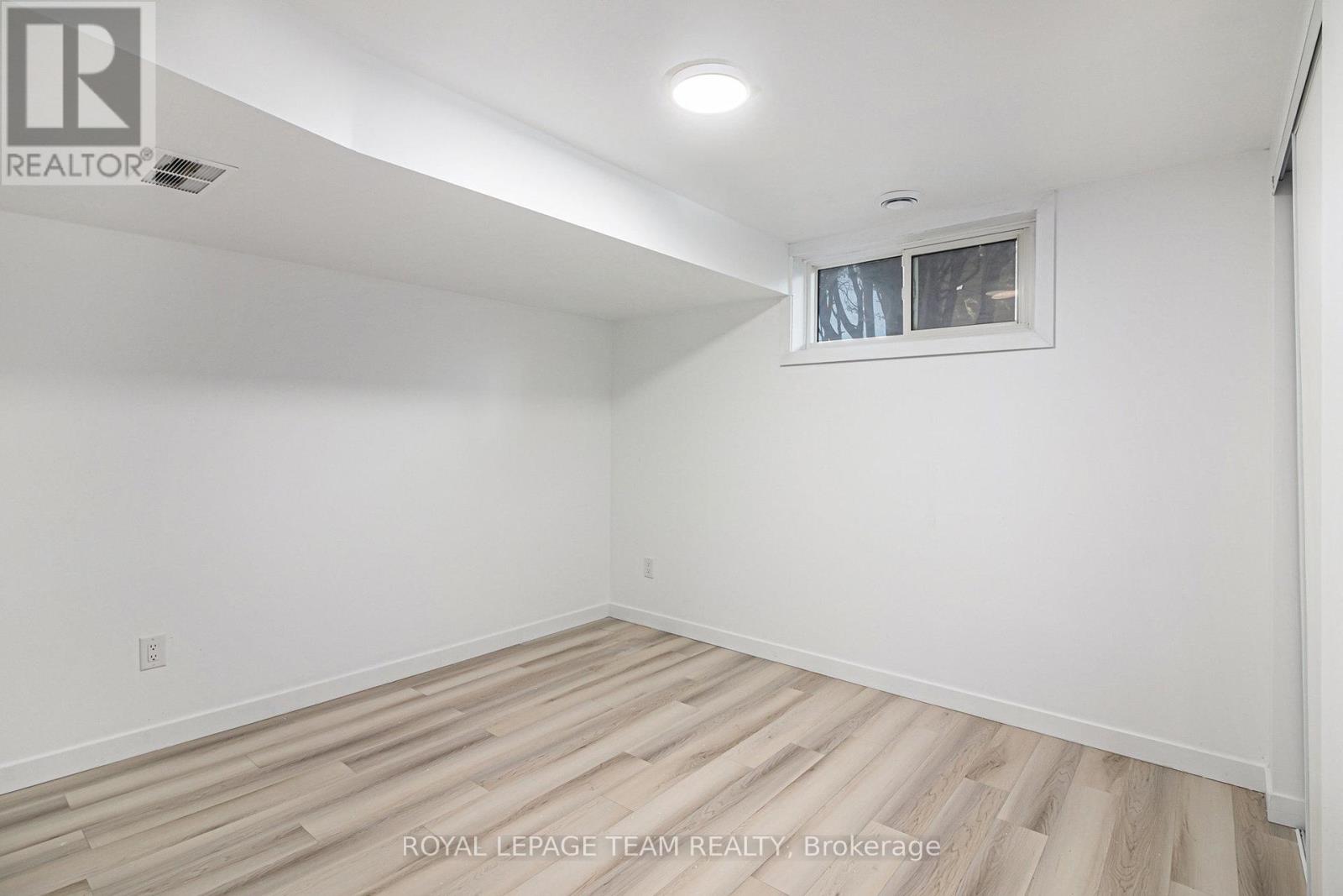 102 Laurier Street, Casselman, Ontario  K0A 1M0 - Photo 32 - X12452444