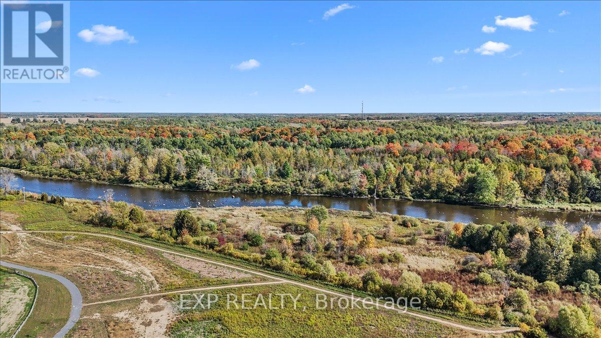 316 Cornflower Row, Ottawa, Ontario  K0A 2Z0 - Photo 5 - X12452487