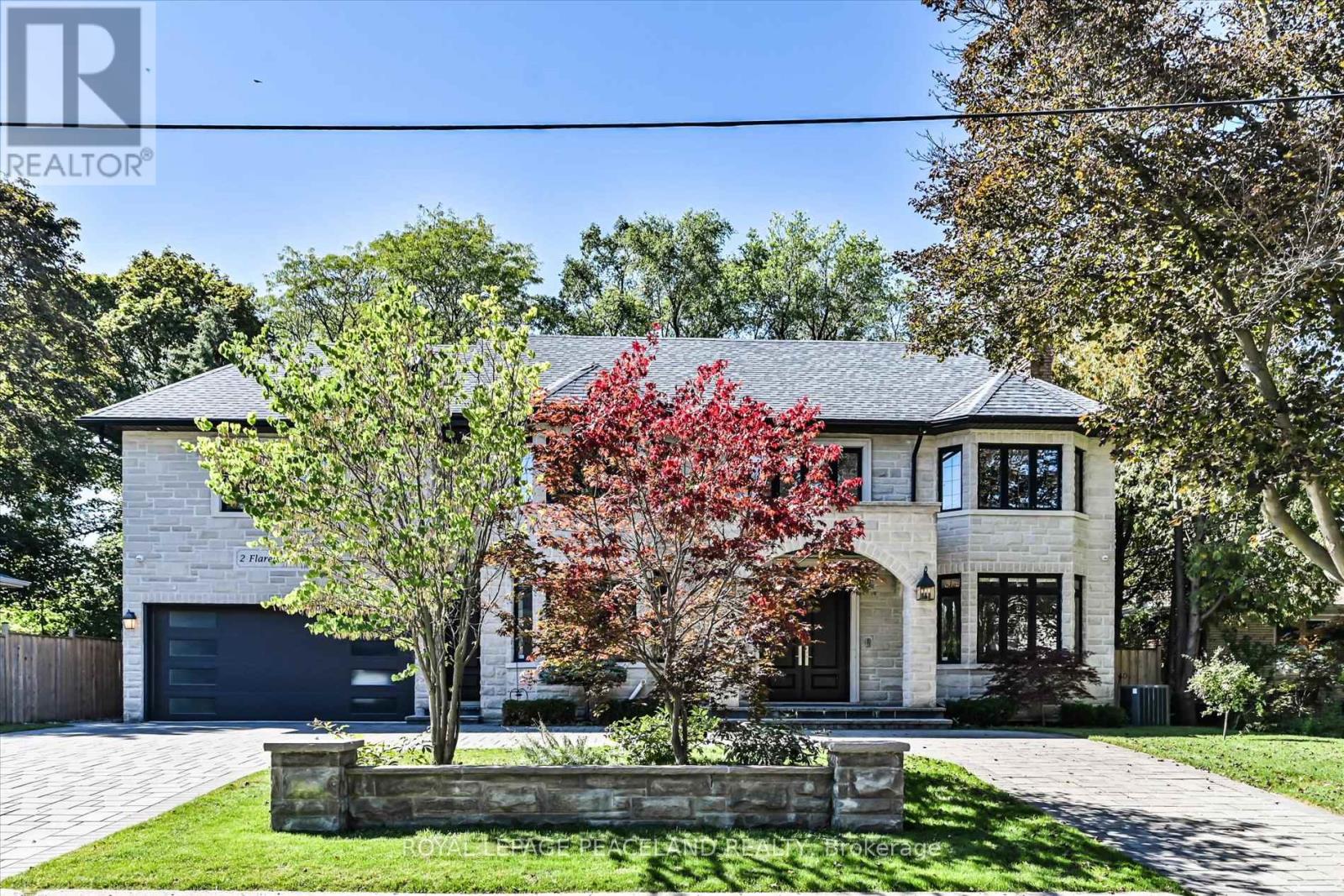 2 FLAREMORE CRESCENT, Toronto, Ontario