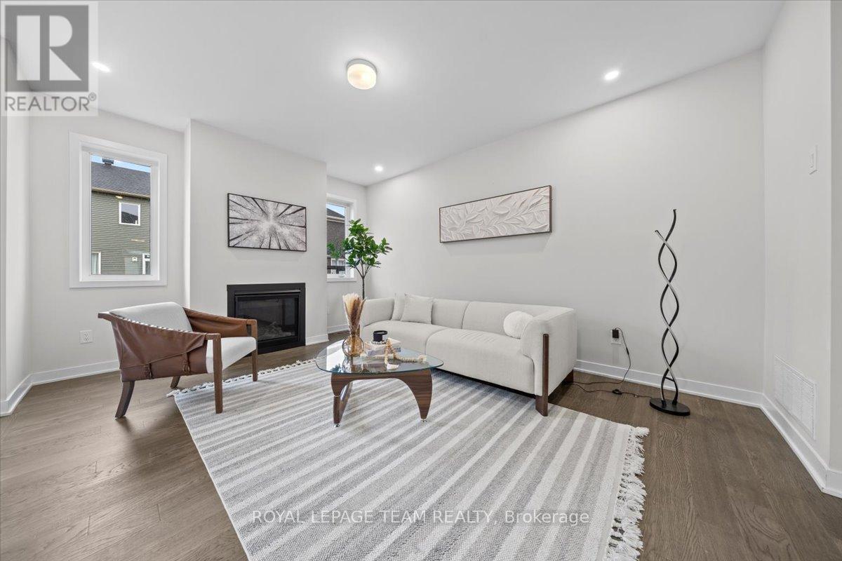 331 Crossway Terrace, Ottawa, Ontario  K2S 2Z3 - Photo 20 - X12452505