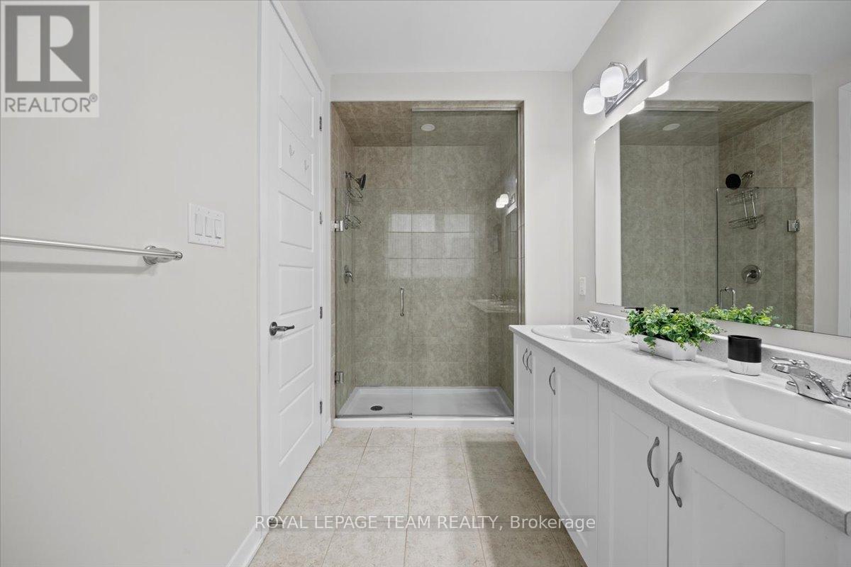 331 Crossway Terrace, Ottawa, Ontario  K2S 2Z3 - Photo 26 - X12452505
