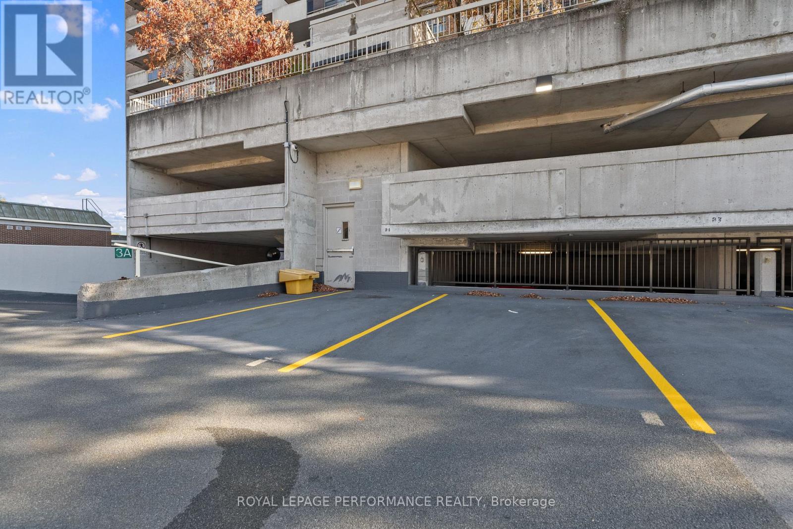 Unit #407 - 200 Lafontaine Avenue, Ottawa, Ontario  K1L 8K8 - Photo 35 - X12452542