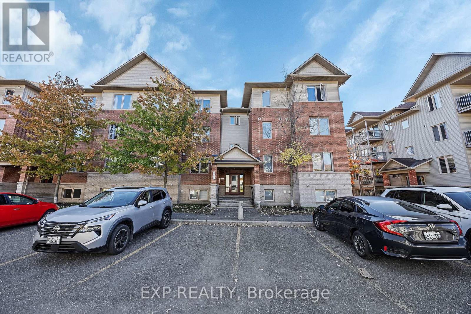6 - 585 Stonefield Private, Ottawa, Ontario  K2G 4R4 - Photo 1 - X12452565