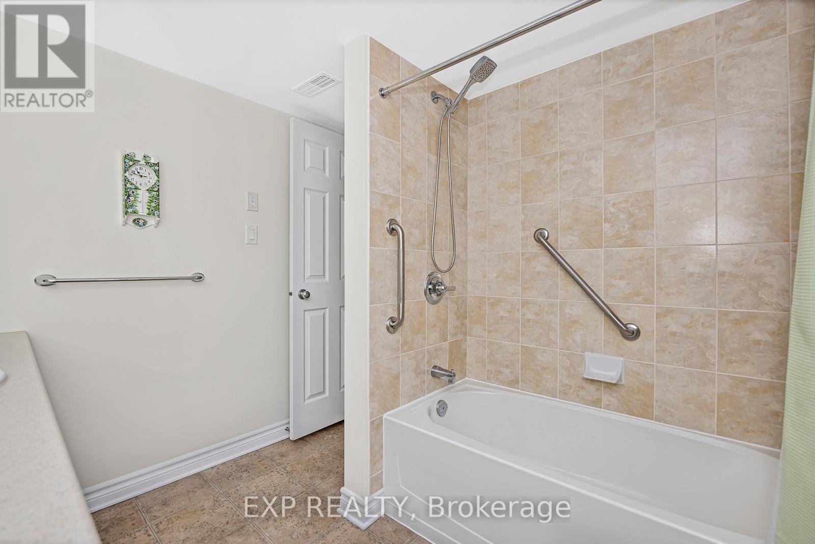 6 - 585 Stonefield Private, Ottawa, Ontario  K2G 4R4 - Photo 26 - X12452565