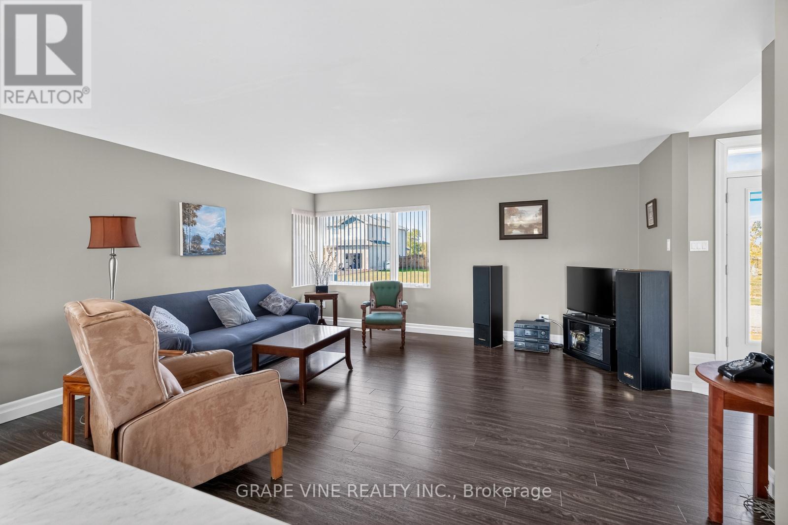 18 Calco Crescent, North Stormont, Ontario  K0C 1W0 - Photo 16 - X12452567