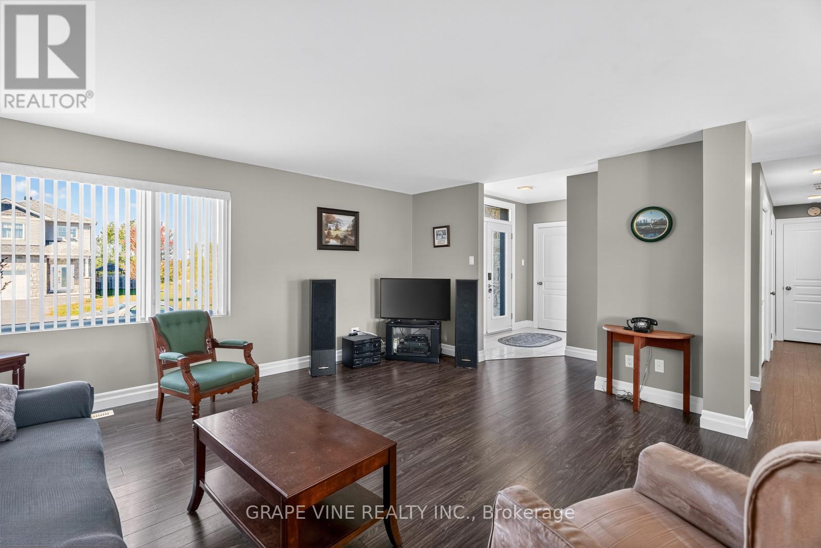 18 Calco Crescent, North Stormont, Ontario  K0C 1W0 - Photo 17 - X12452567