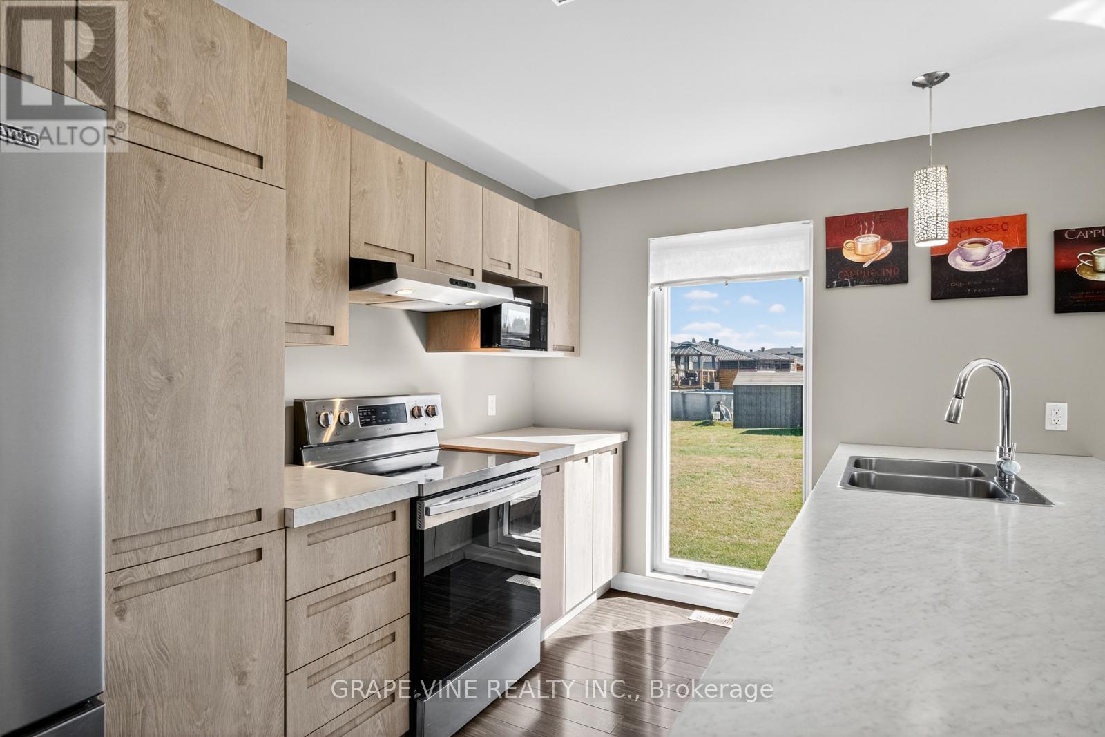 18 Calco Crescent, North Stormont, Ontario  K0C 1W0 - Photo 21 - X12452567
