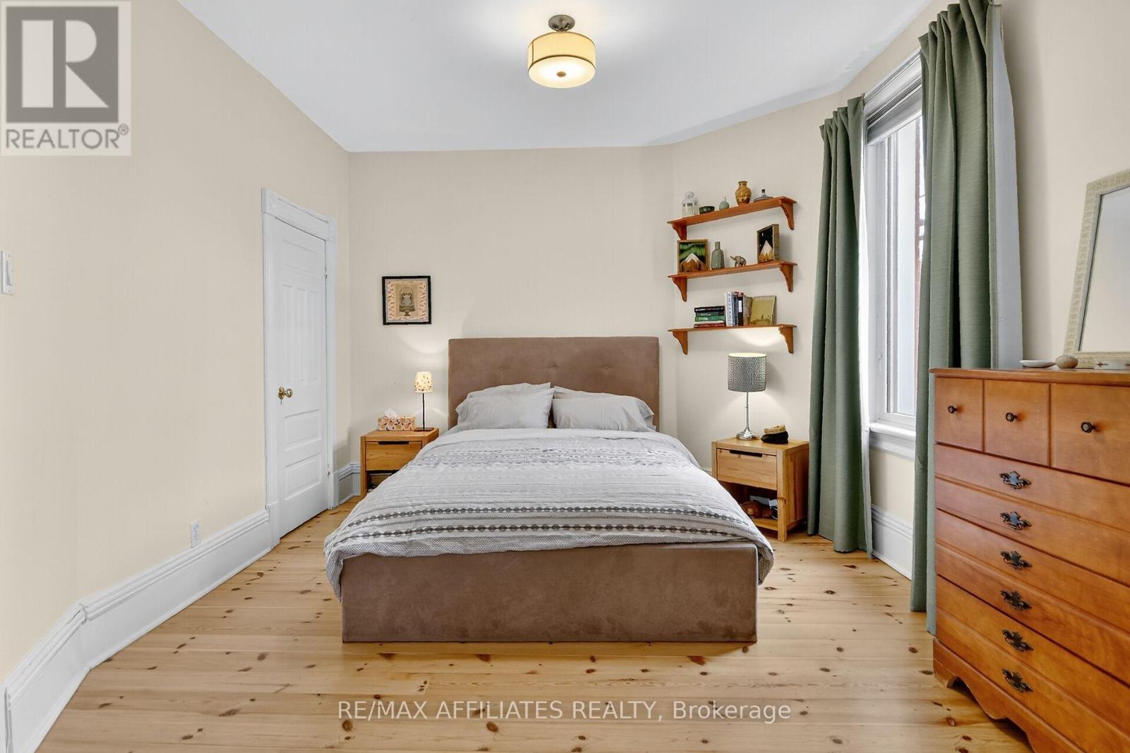 31 Fourth Avenue, Ottawa, Ontario  K1S 2L1 - Photo 21 - X12452573