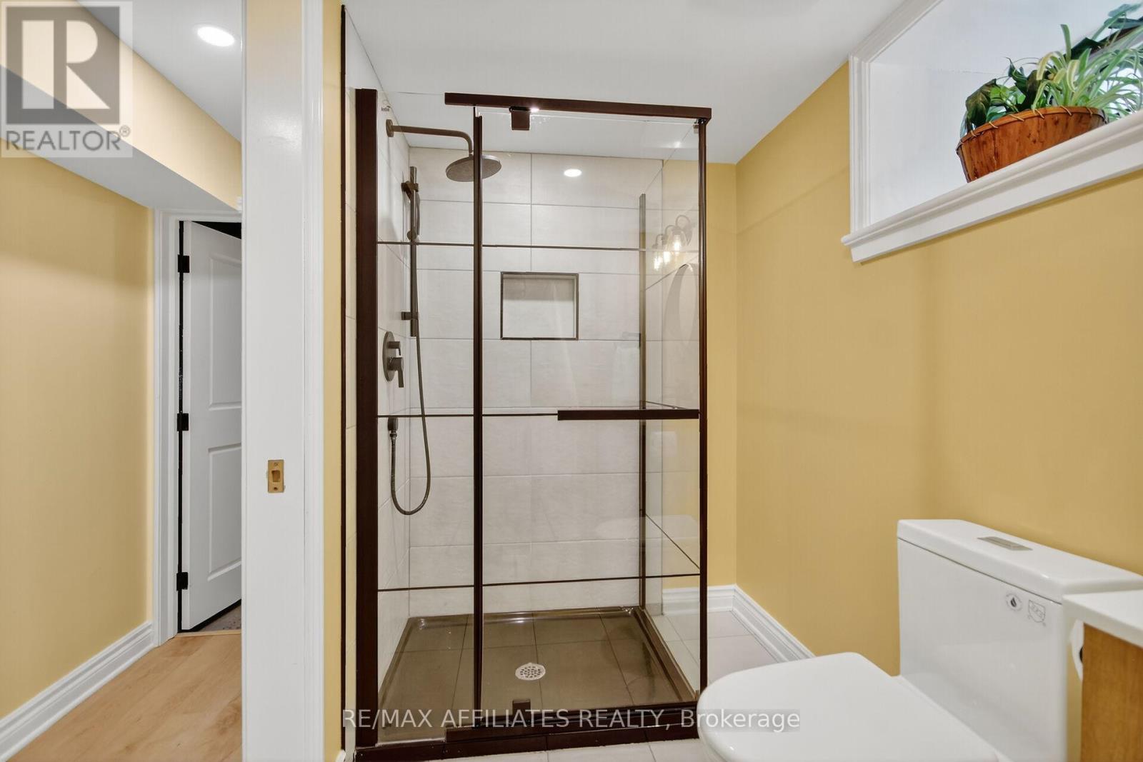 31 Fourth Avenue, Ottawa, Ontario  K1S 2L1 - Photo 37 - X12452573