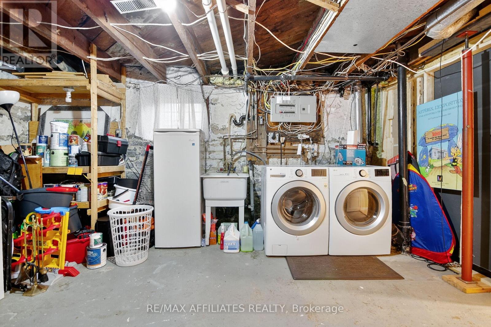 31 Fourth Avenue, Ottawa, Ontario  K1S 2L1 - Photo 40 - X12452573