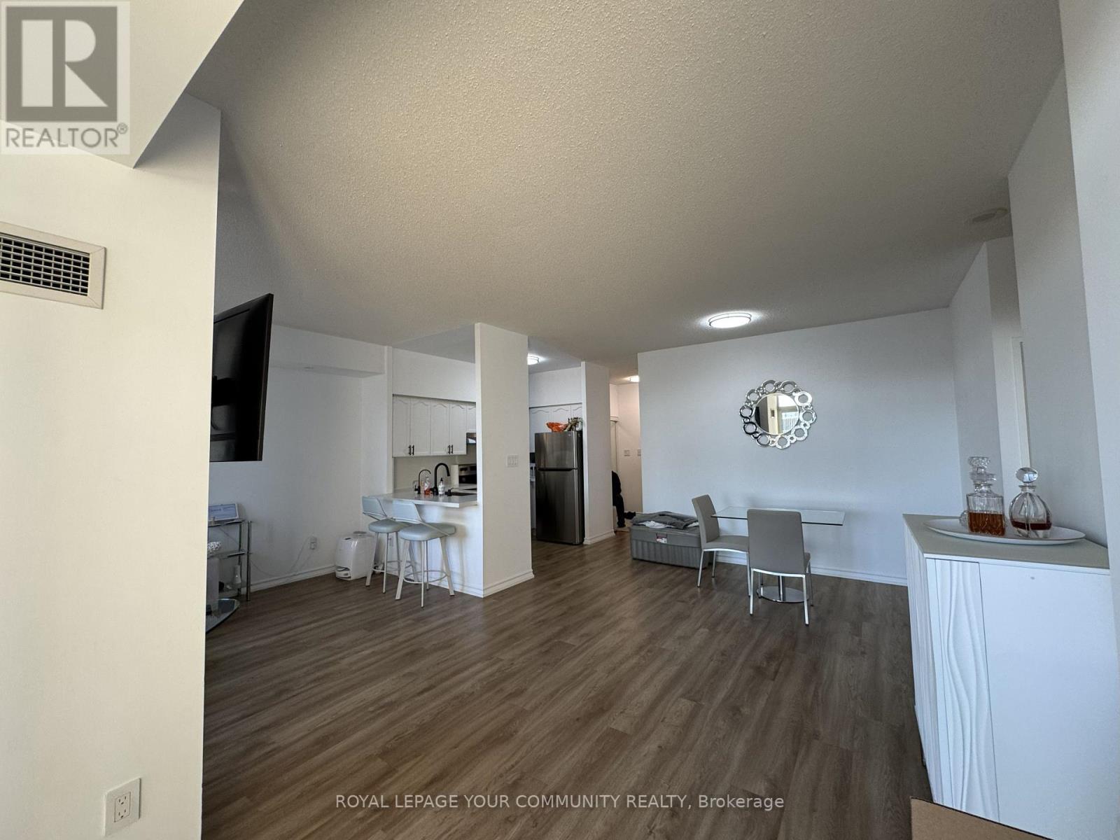 1101 - 39 Parliament Street, Toronto, Ontario  M5A 4R2 - Photo 3 - C12452266