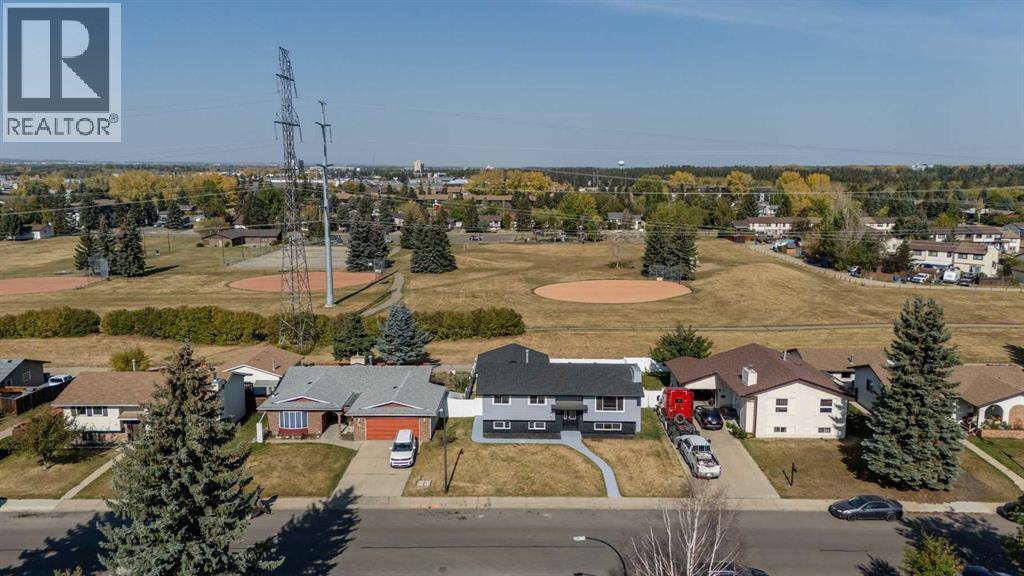 68 Bettenson Street, Red Deer, Alberta  T4R 1J9 - Photo 41 - A2258394