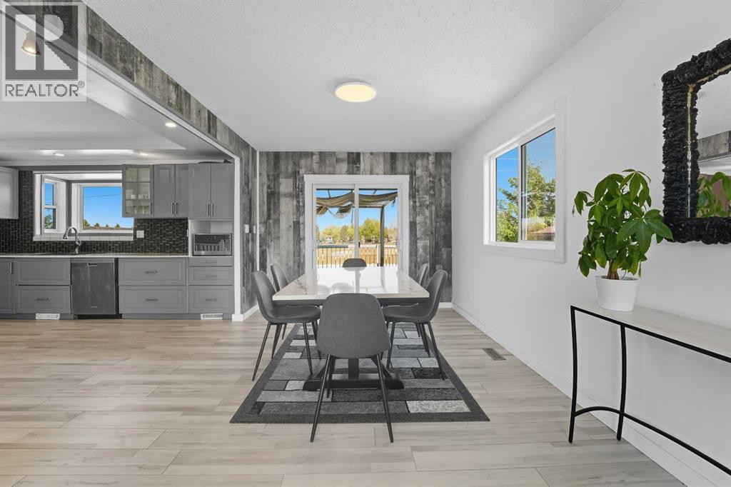 68 Bettenson Street, Red Deer, Alberta  T4R 1J9 - Photo 5 - A2258394