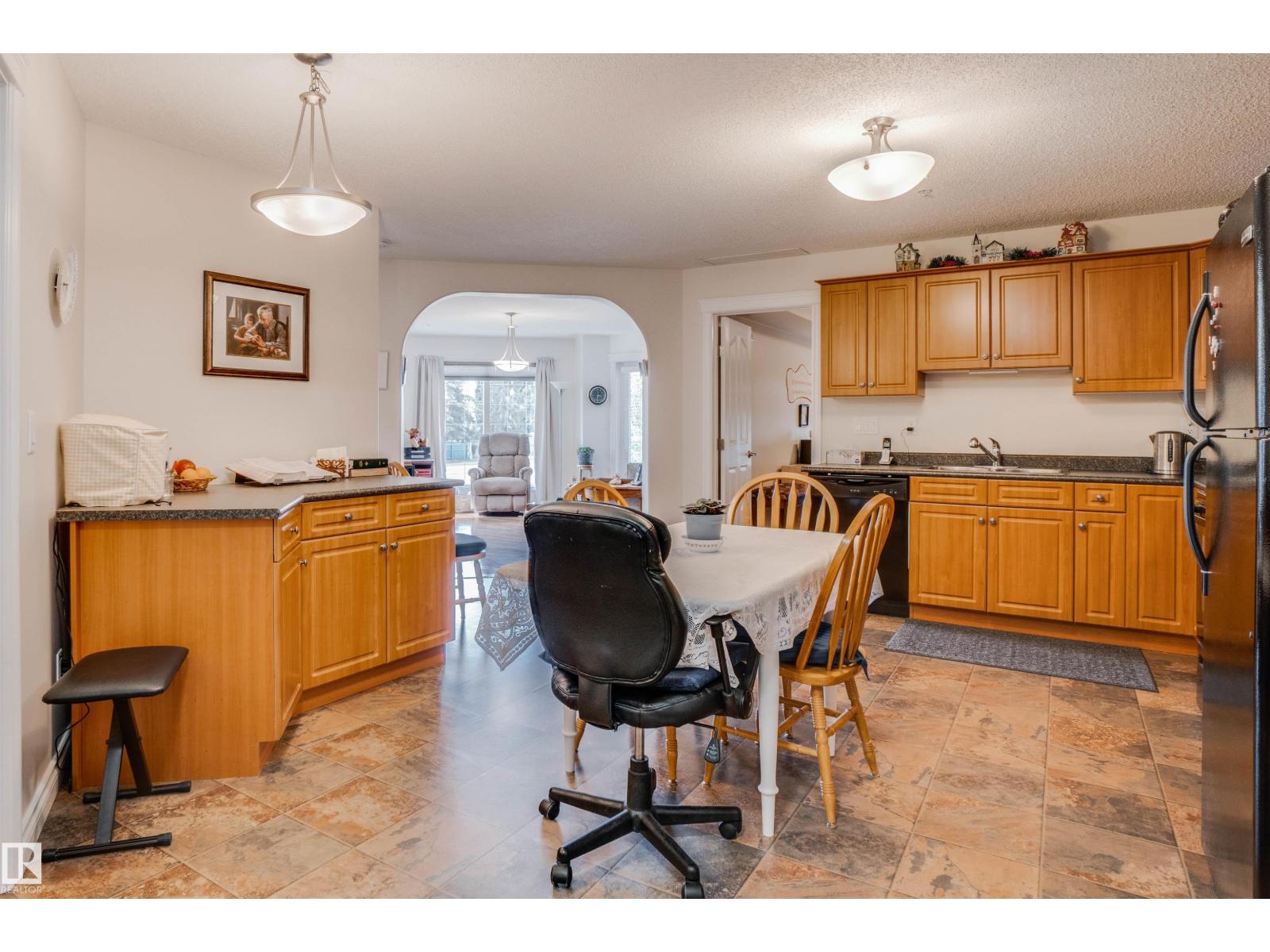 #219 7801 Golf Course Rd, Stony Plain, Alberta  T7Z 0C7 - Photo 6 - E4461350