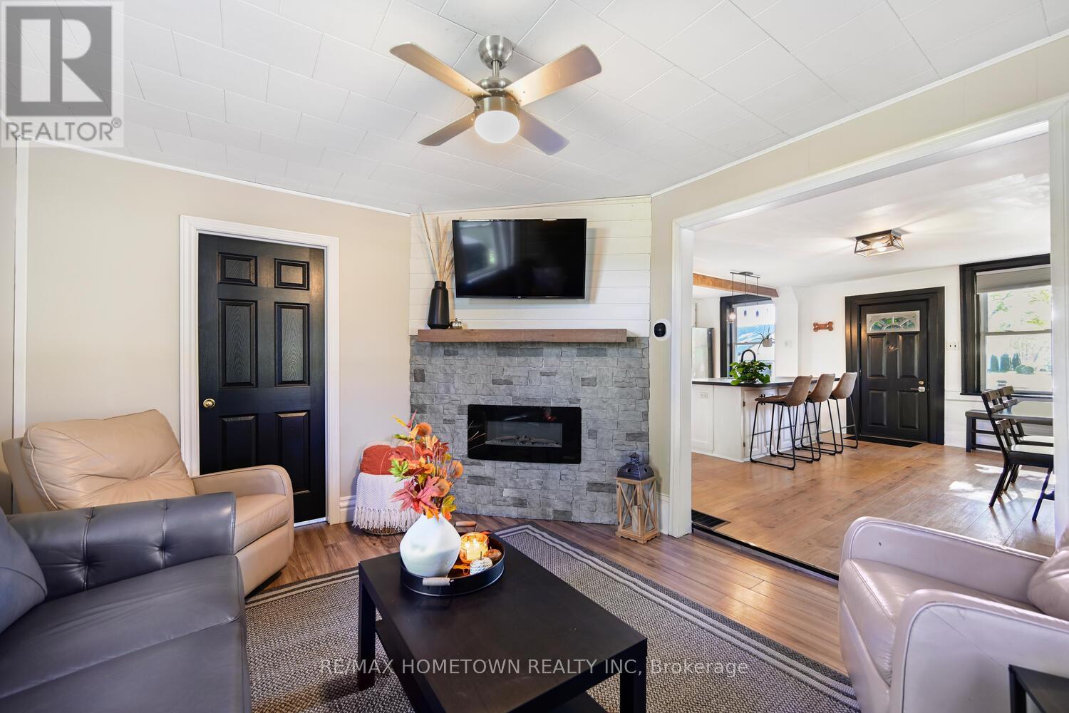 81 Hard Island Road, Athens, Ontario  K0E 1B0 - Photo 15 - X12452486