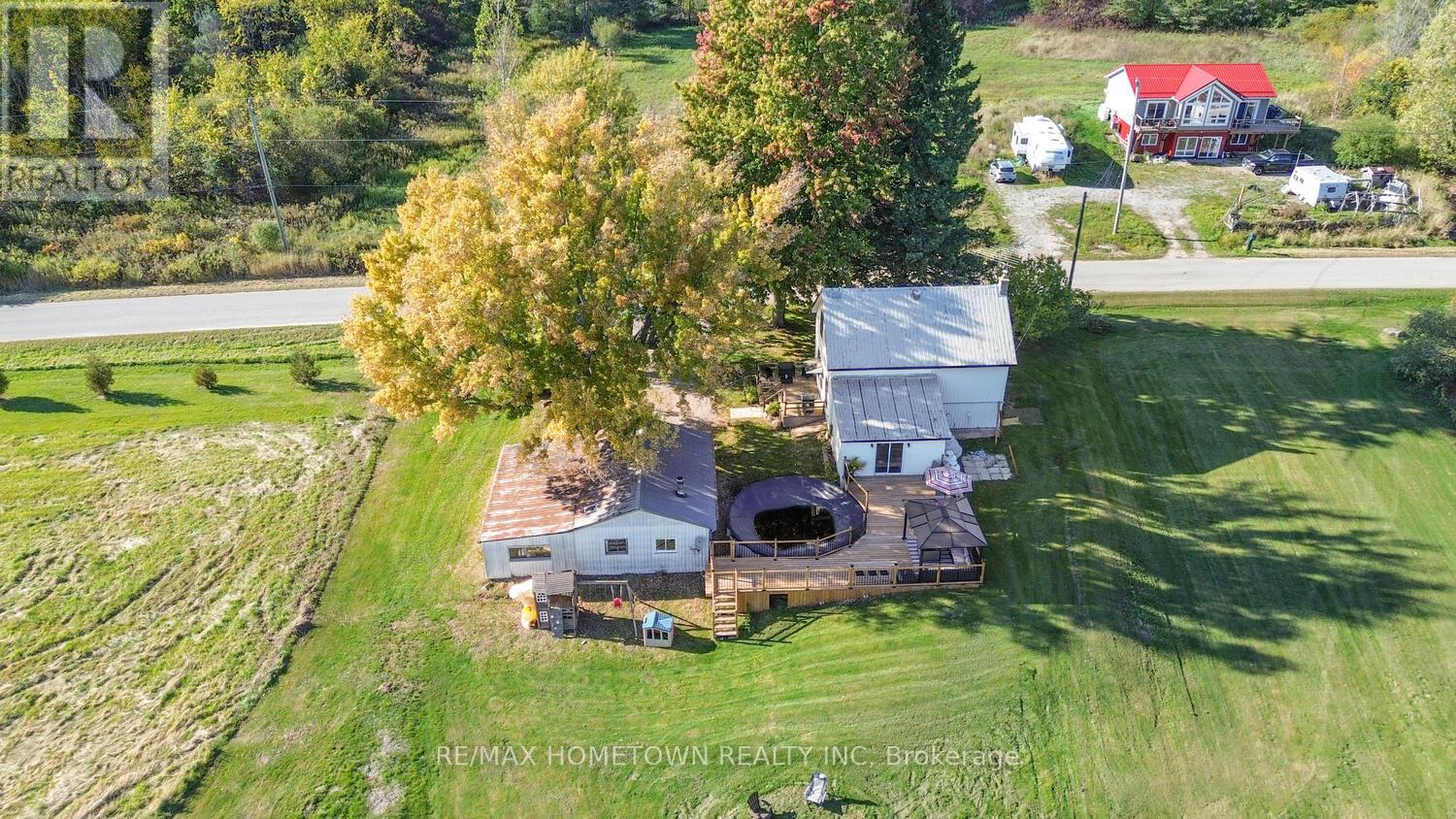 81 Hard Island Road, Athens, Ontario  K0E 1B0 - Photo 4 - X12452486