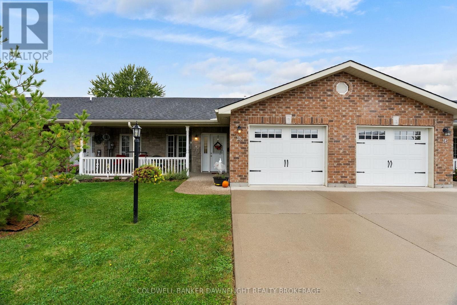 18 DEVON DRIVE, South Huron, Ontario