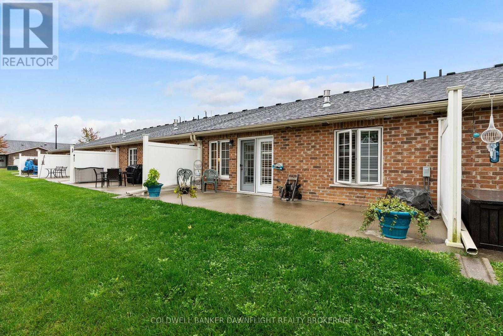 18 Devon Drive, South Huron, Ontario  N0M 1S3 - Photo 30 - X12452521