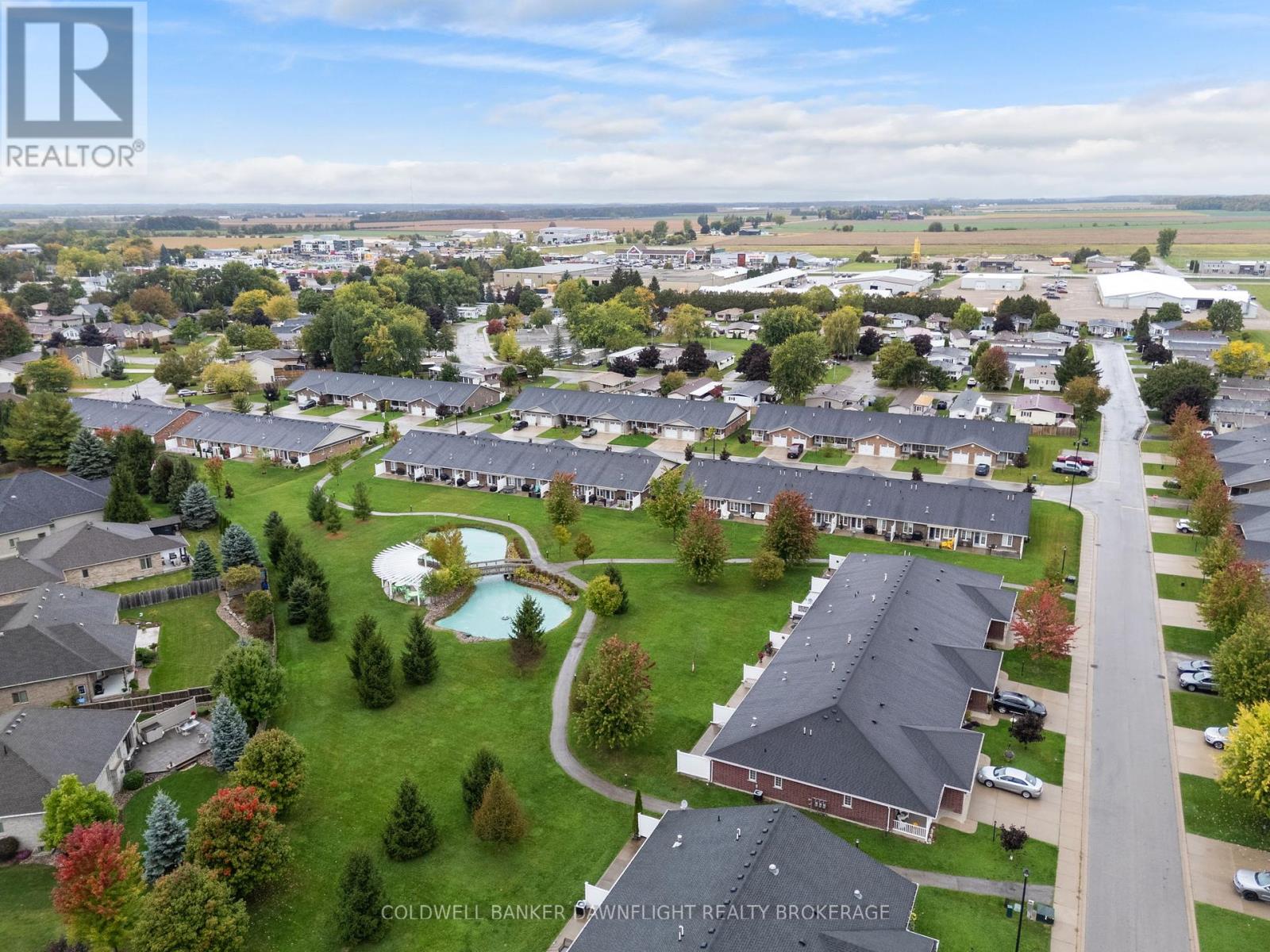 18 Devon Drive, South Huron, Ontario  N0M 1S3 - Photo 34 - X12452521