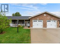 18 DEVON DRIVE, South Huron, Ontario