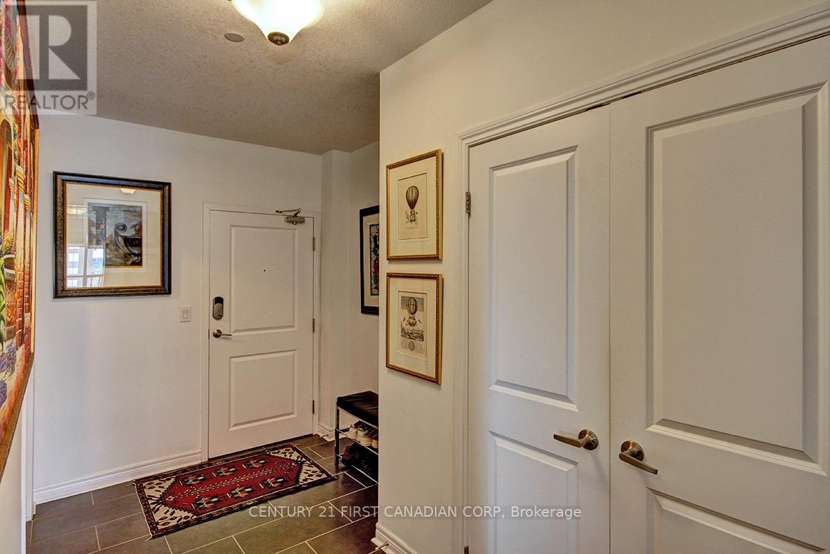 2108 - 330 Ridout Street N, London East, Ontario  N6A 0A7 - Photo 4 - X12452528