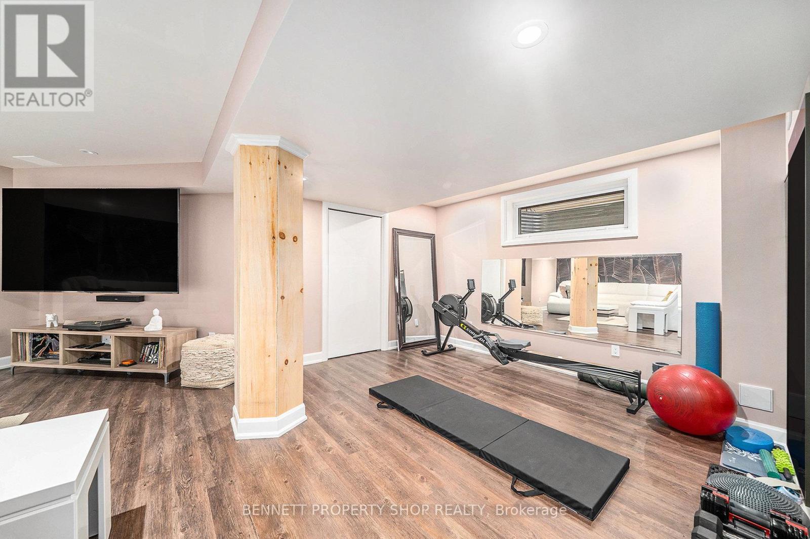 167 Portrush Avenue, Ottawa, Ontario  K2J 5J4 - Photo 21 - X12450607