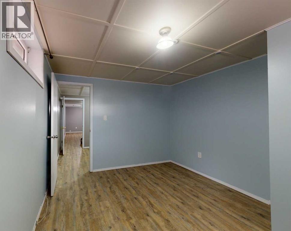 11214 96 Street, Grande Prairie, Alberta  T8V 2A4 - Photo 24 - A2252434