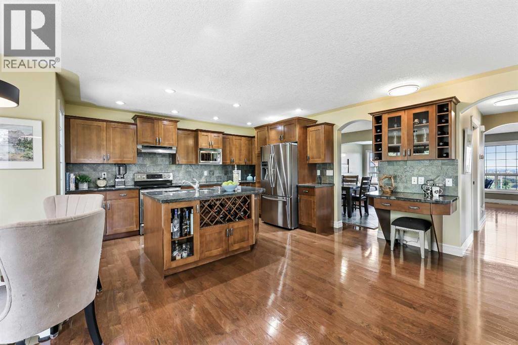 5619 Coach Hill Road Sw, Calgary, Alberta  T3H 2A2 - Photo 14 - A2262772