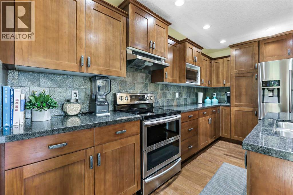 5619 Coach Hill Road Sw, Calgary, Alberta  T3H 2A2 - Photo 15 - A2262772