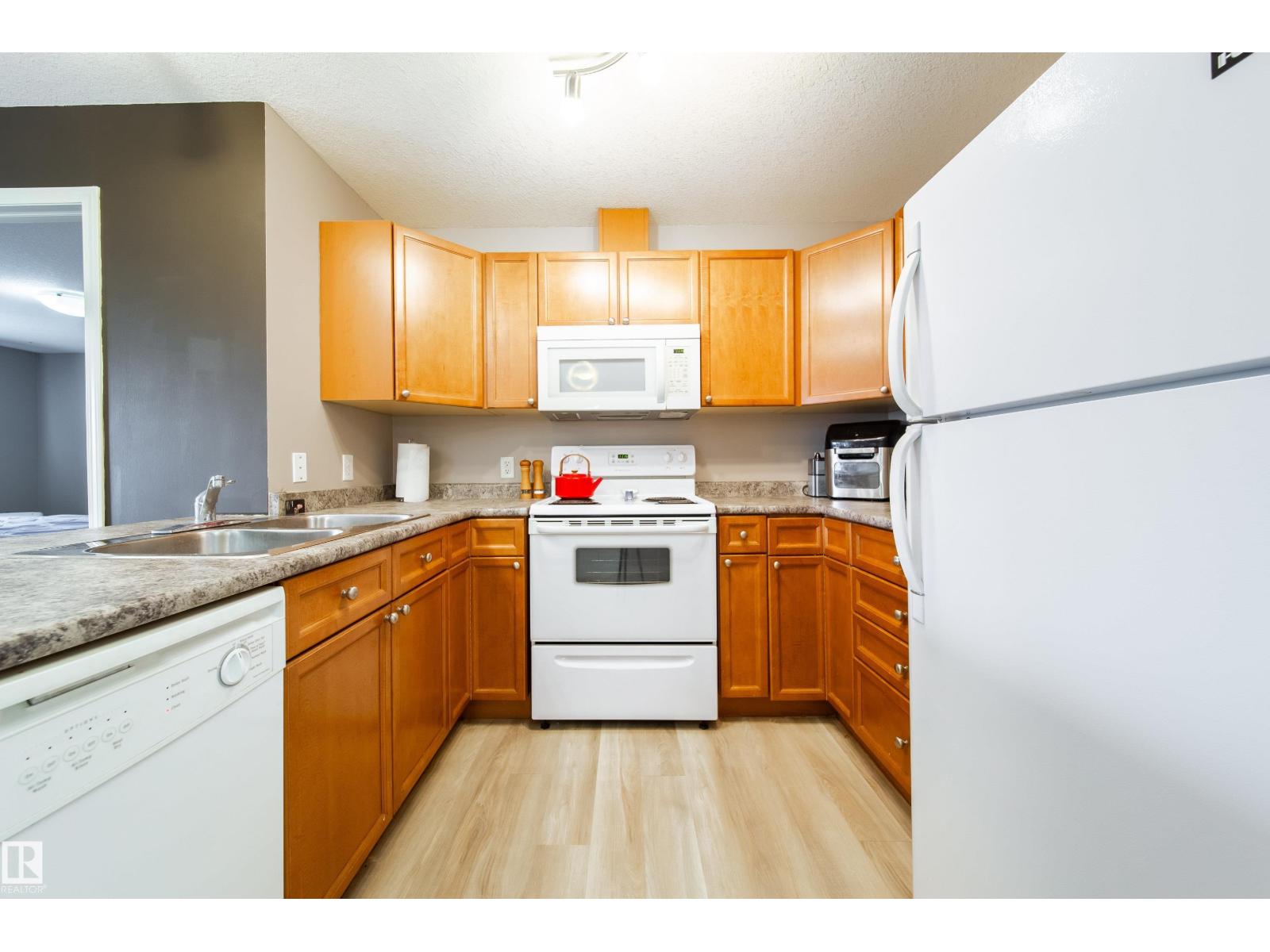 #401 4903 47 Av, Stony Plain, Alberta  T7Z 0C6 - Photo 7 - E4461353