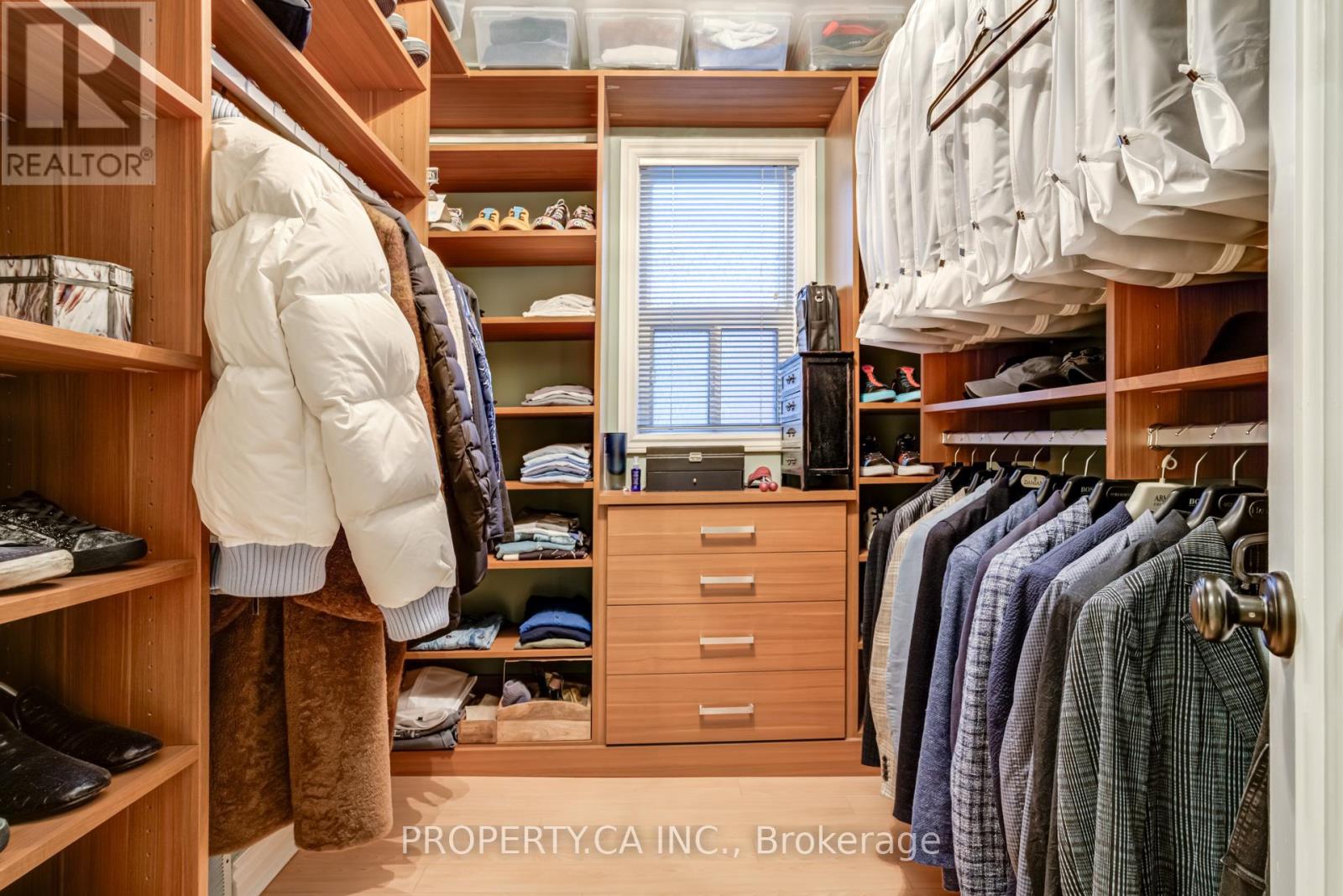 110 Berkeley Street, Toronto, Ontario  M5A 2W7 - Photo 21 - C12452440