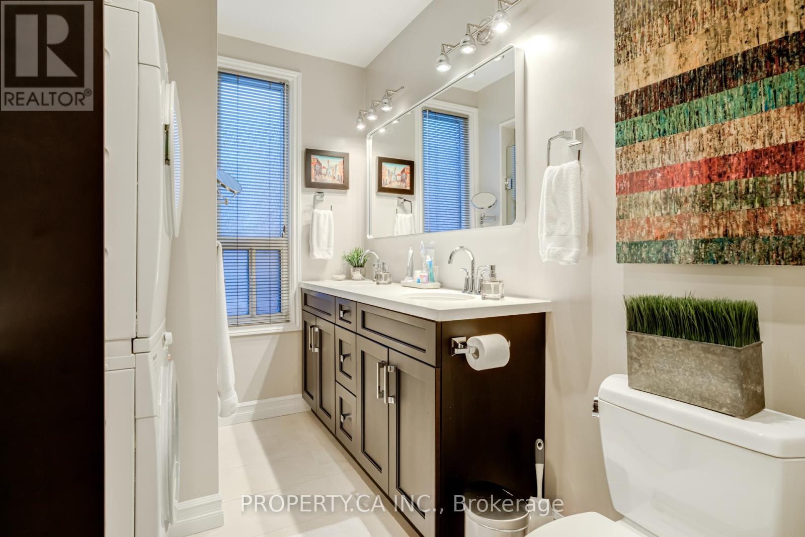 110 Berkeley Street, Toronto, Ontario  M5A 2W7 - Photo 27 - C12452440
