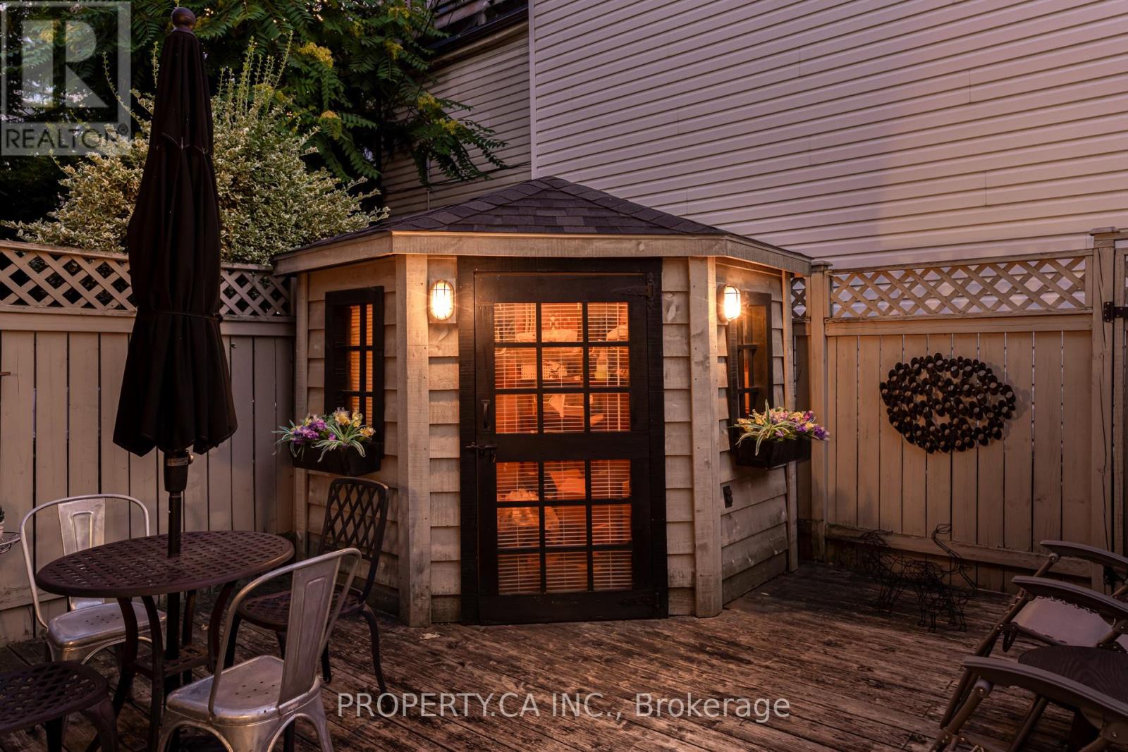 110 Berkeley Street, Toronto, Ontario  M5A 2W7 - Photo 31 - C12452440