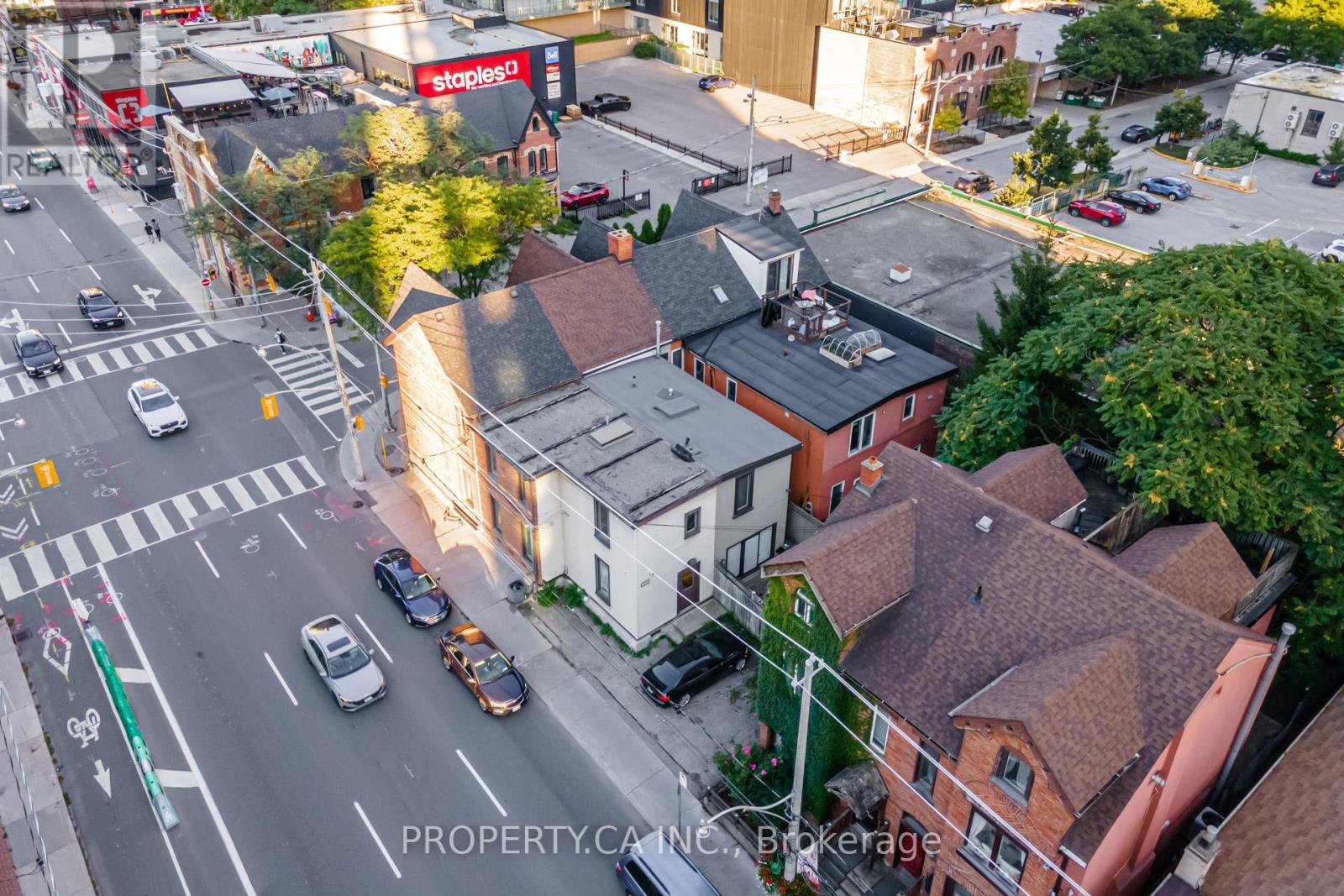 110 Berkeley Street, Toronto, Ontario  M5A 2W7 - Photo 32 - C12452440