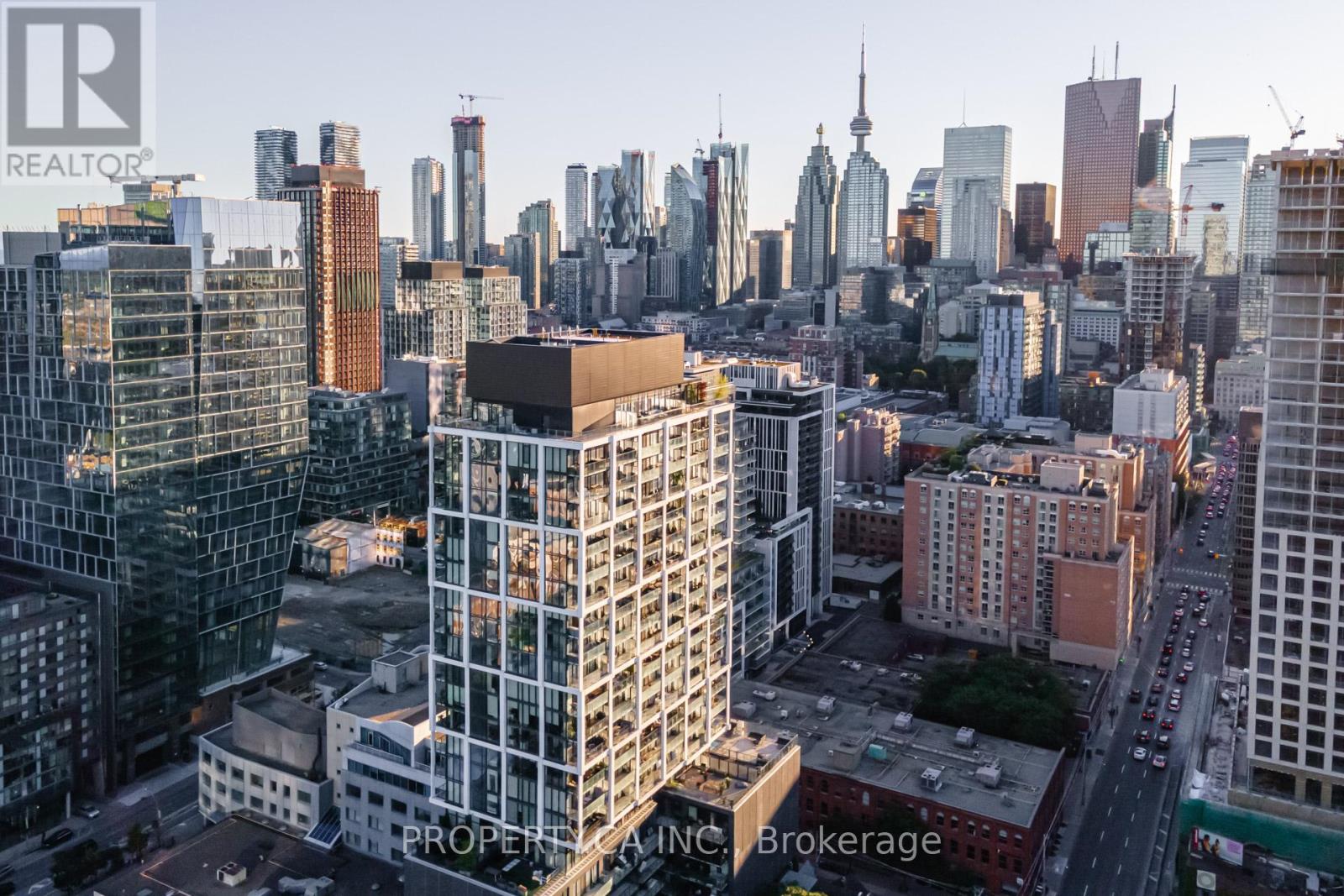 110 Berkeley Street, Toronto, Ontario  M5A 2W7 - Photo 33 - C12452440